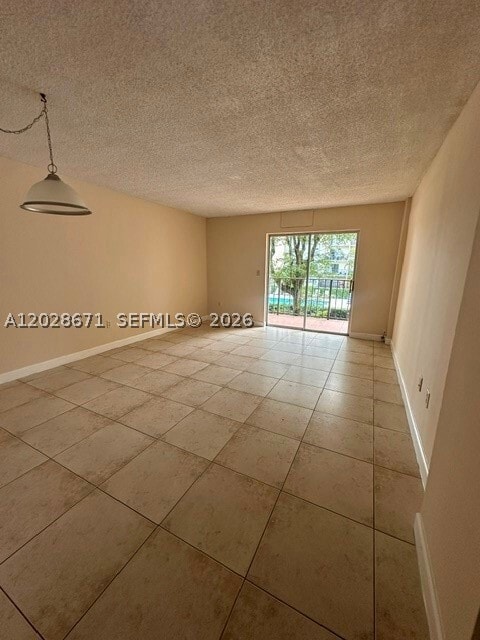 Building Photo - 14250 SW 62nd St Unit 221
