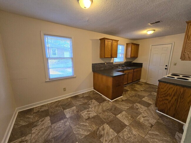 Photo - North Columbia