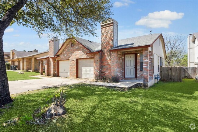 Building Photo - 704 Rollingway Dr Rental