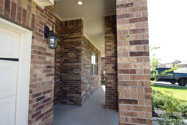 Photo - 4007 Prairie Landing Ln