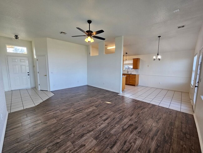 Photo - (3) Bed/(2) Bath East Norman Avail NOW!