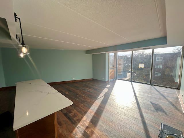 Photo - 1301 N Western Ave Unit 326