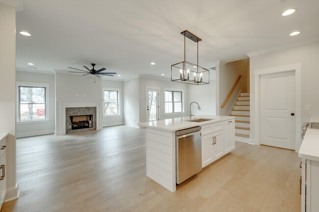 Photo - 9690 Dutton Ln