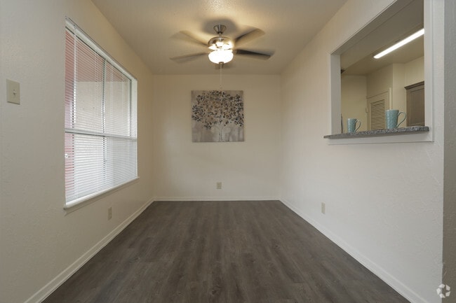 Photo - Canyon Hills