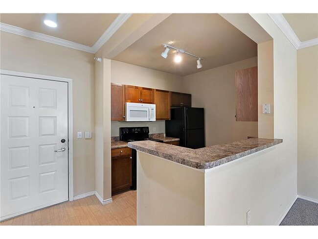 Photo - 13560 Technology Dr. Unidad 1226