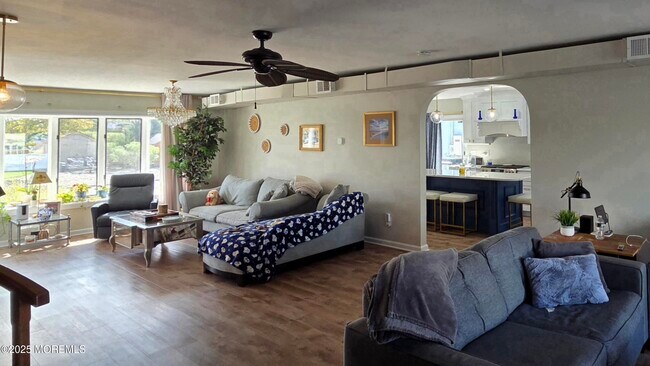 Photo - 118 Alhama Dr