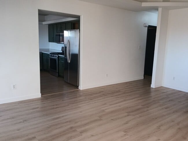 Photo - 3 Bedroom, 2 Bathroom Home! Schedule a Showing!