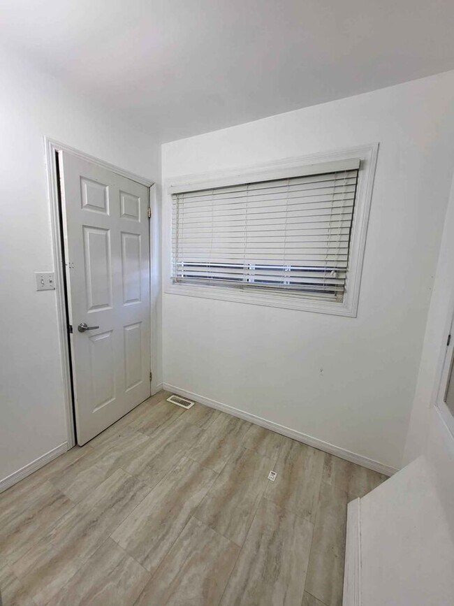 Photo - 1–454 Burton Avenue · Sudbury · 1 Bed | 1 Bath · All-Inclusive Unité 1