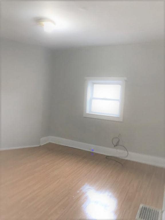 Photo - Marwood Avenue 537