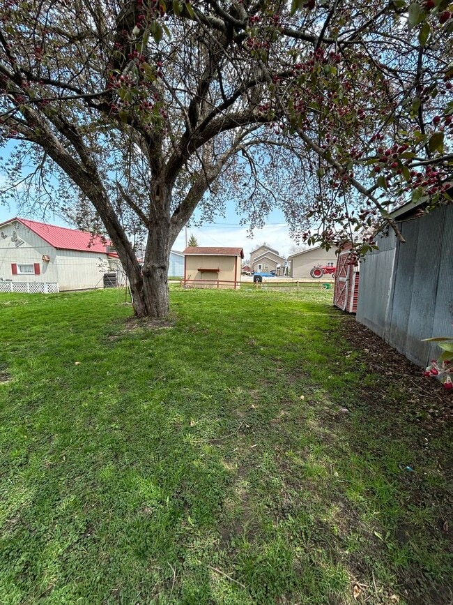 Photo - Single Family Home In West Salem