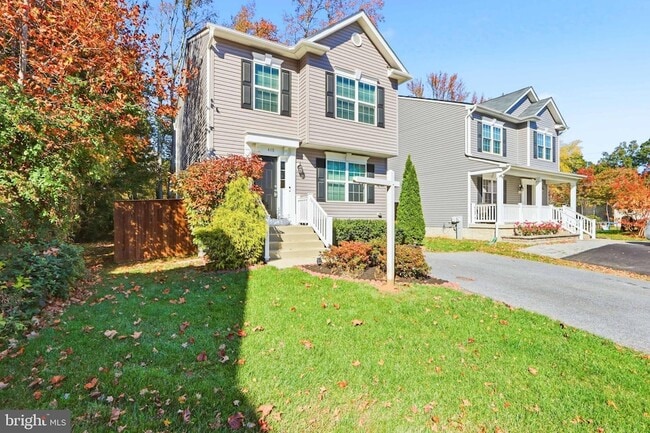 Photo - 410 Thelma Rd