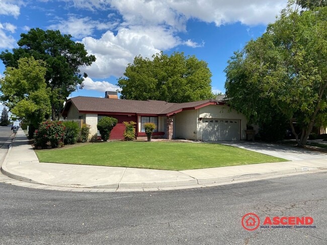 Photo - Beautiful 3 Bedroom Home Located in the So...