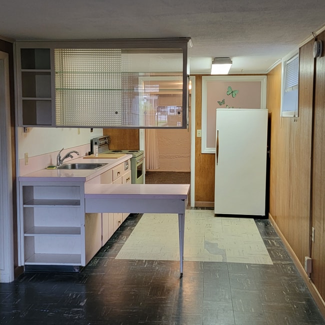 Photo - 636 W Madrone St Unit 636