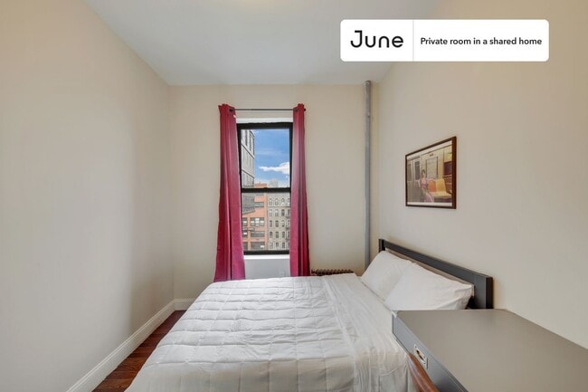 Photo - Room in Shared 4 bed/1 bath home Unit D