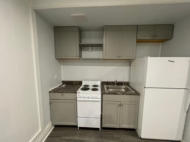 Photo - 239 S 17th St Unit #2