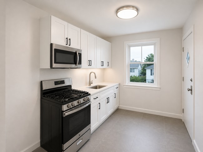Building Photo - 3520 W Cullom Ave Unit 3