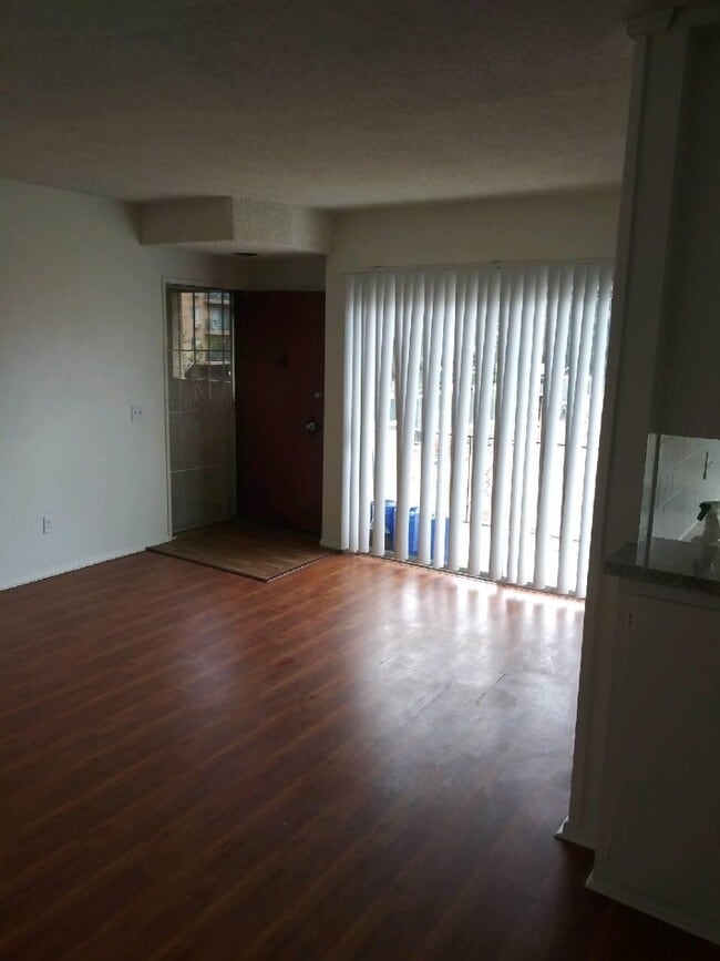 Building Photo - 3735 Cardiff Ave Rental