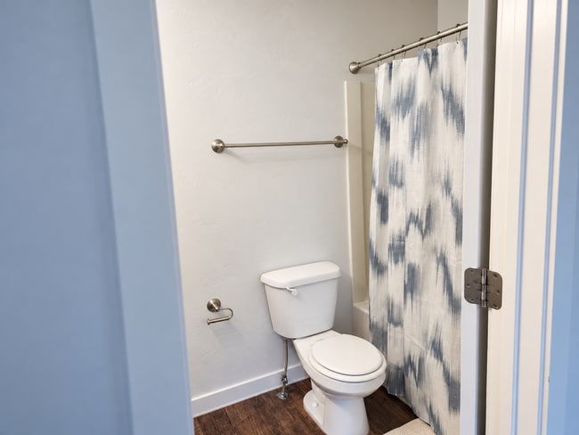 220 N 750 E St