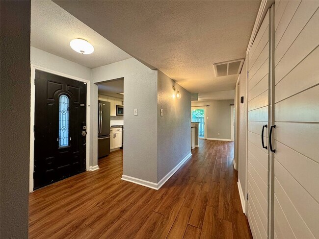 Photo - 5005 Georgi Ln Unit 14
