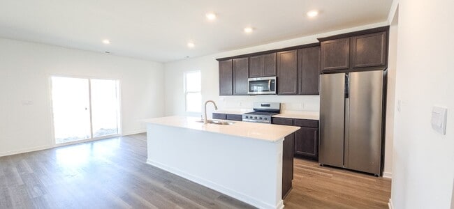 Photo - 10588 Morse Pl