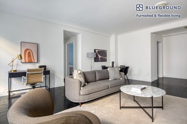 Photo - 15 W 55th St Unit FL4-ID1246