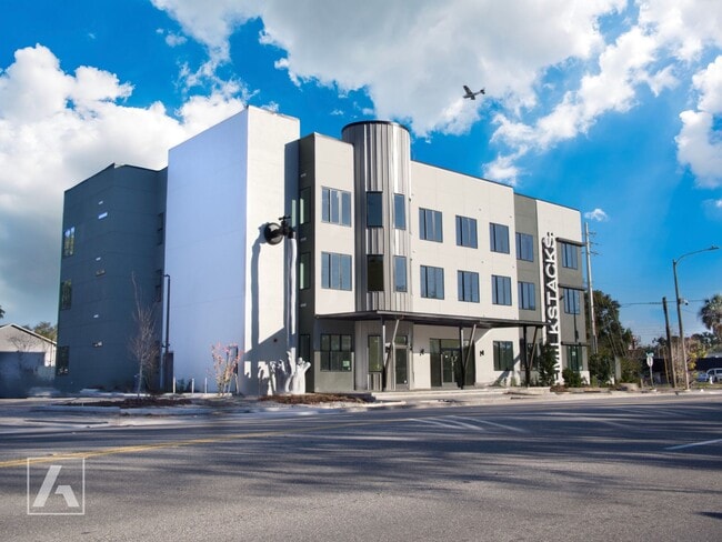 The Milk Stacks: Boutique Luxury Living in... - The Milk Stacks: Boutique Luxury Living in... Apartments