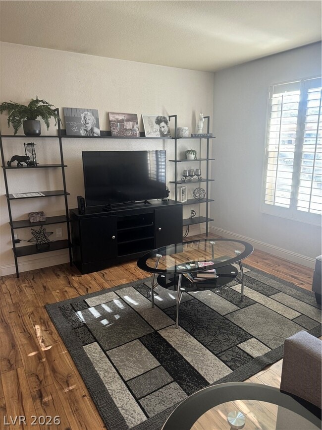 Photo - 1150 N Buffalo Dr Unidad 1025