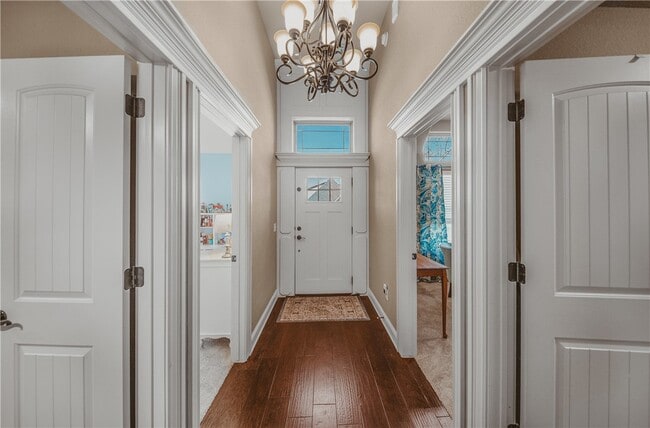 Photo - 3301 SW Stonepoint Ave