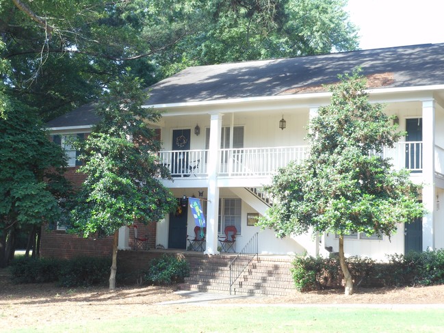 Beautiful Neighborhood - The Cove Rental