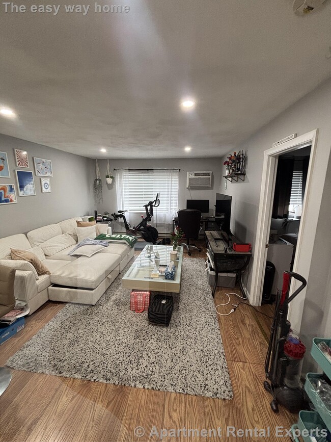 Photo - 10 Roberts St Unit #34
