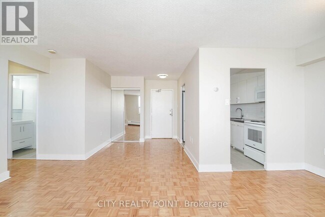 Photo - 1500 Bathurst St Unité 1008