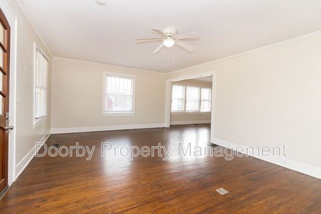 Photo - 2112 Duncan Ave