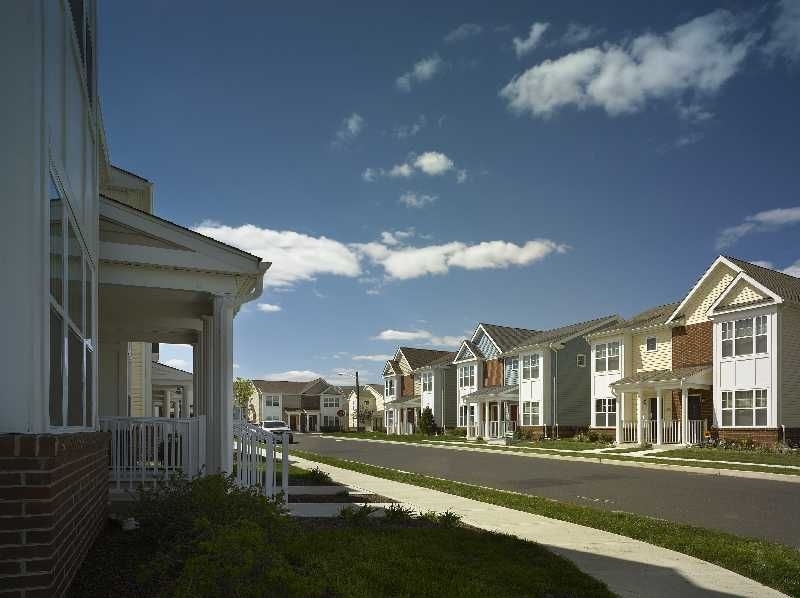 Roosevelt Manor - Roosevelt Manor Townhomes