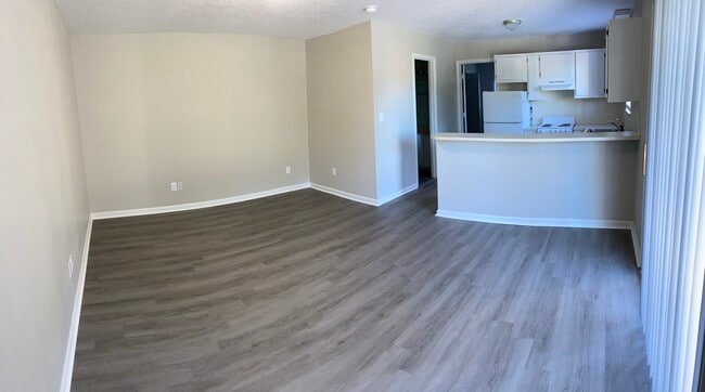 Eastside 1 Bedroom Kitchen and Living Room - Apartments on 20th