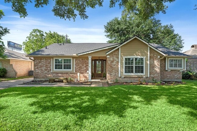Photo - 21314 4 Oaks Dr House