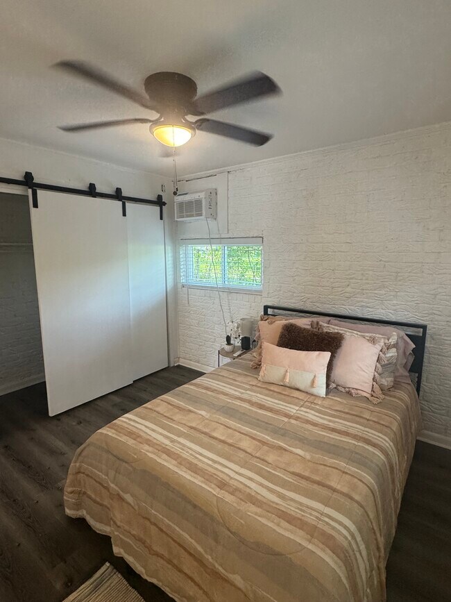 W Grant Apartments