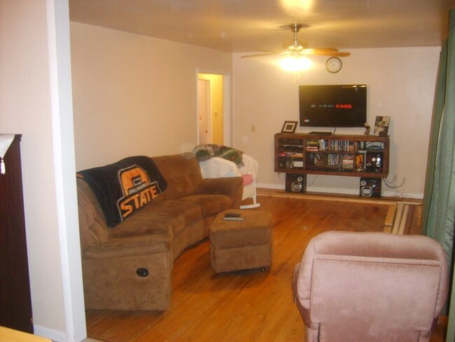 sala de estar - 2015 W Arrowhead Dr