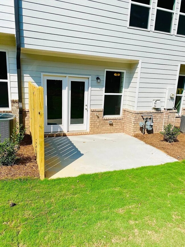 Photo - 2425 Morgan Pl Dr