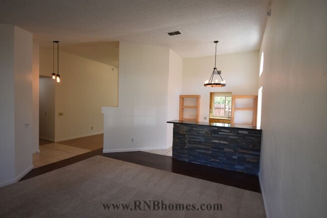 Photo - 3412 Leland St