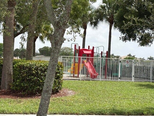 Photo - 4534 SW 127th Terrace