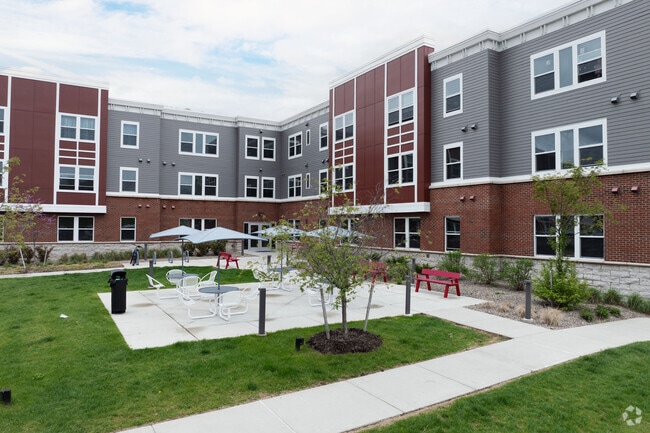 Photo - Veddersburg Apartments