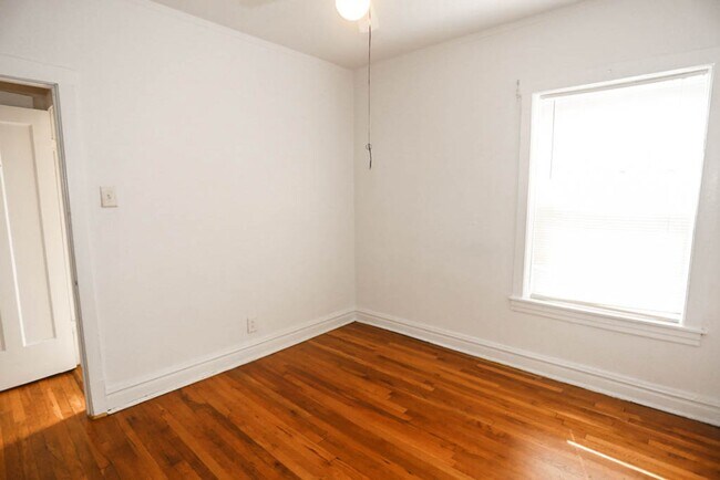 Photo - 3529 N Broadway St Unit 3525-3E