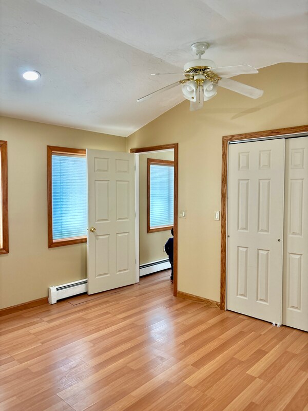 Photo - 244 E Broadway Unit Rear House