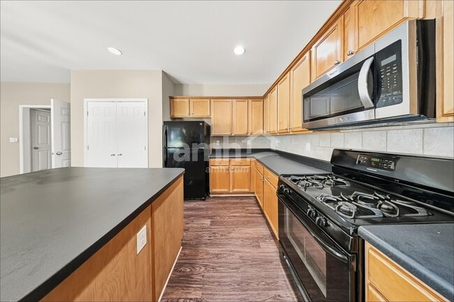 Photo - 1793 Brandemere Dr SW