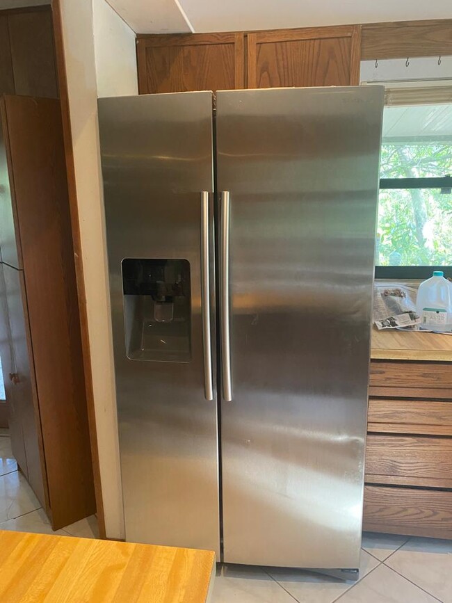 Photo - 1616 Churchill St