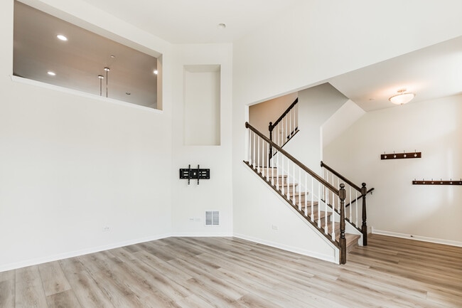 Photo - 4446 Monroe Ct