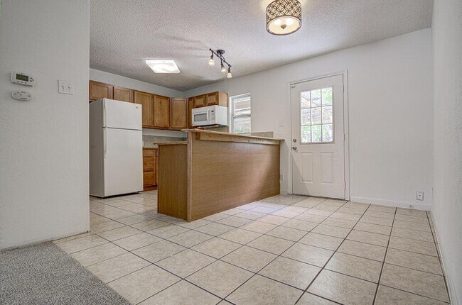 Photo - 8803 Brookfield Dr