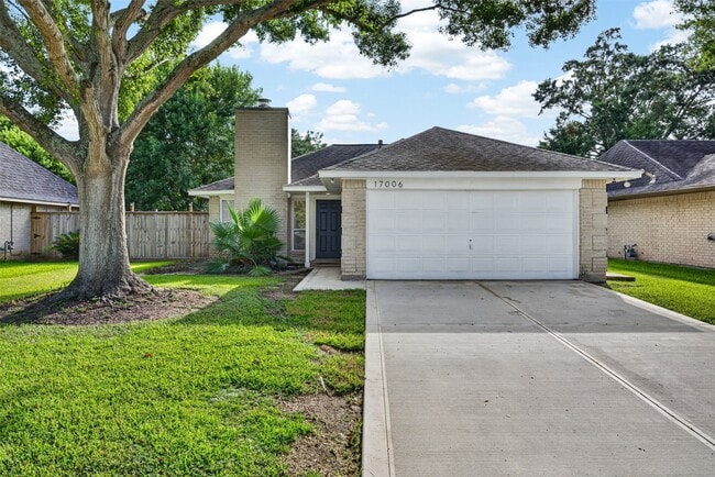 Building Photo - 17006 Enchanted Cir E
