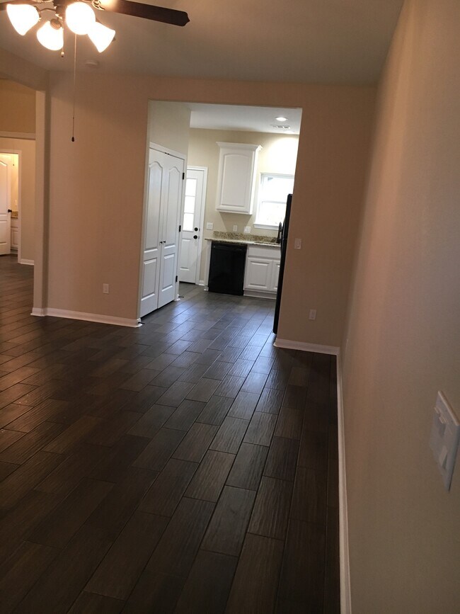 Photo - Down Home Square