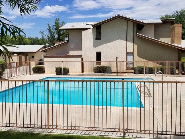 Photo - 2801 Hoad Ln